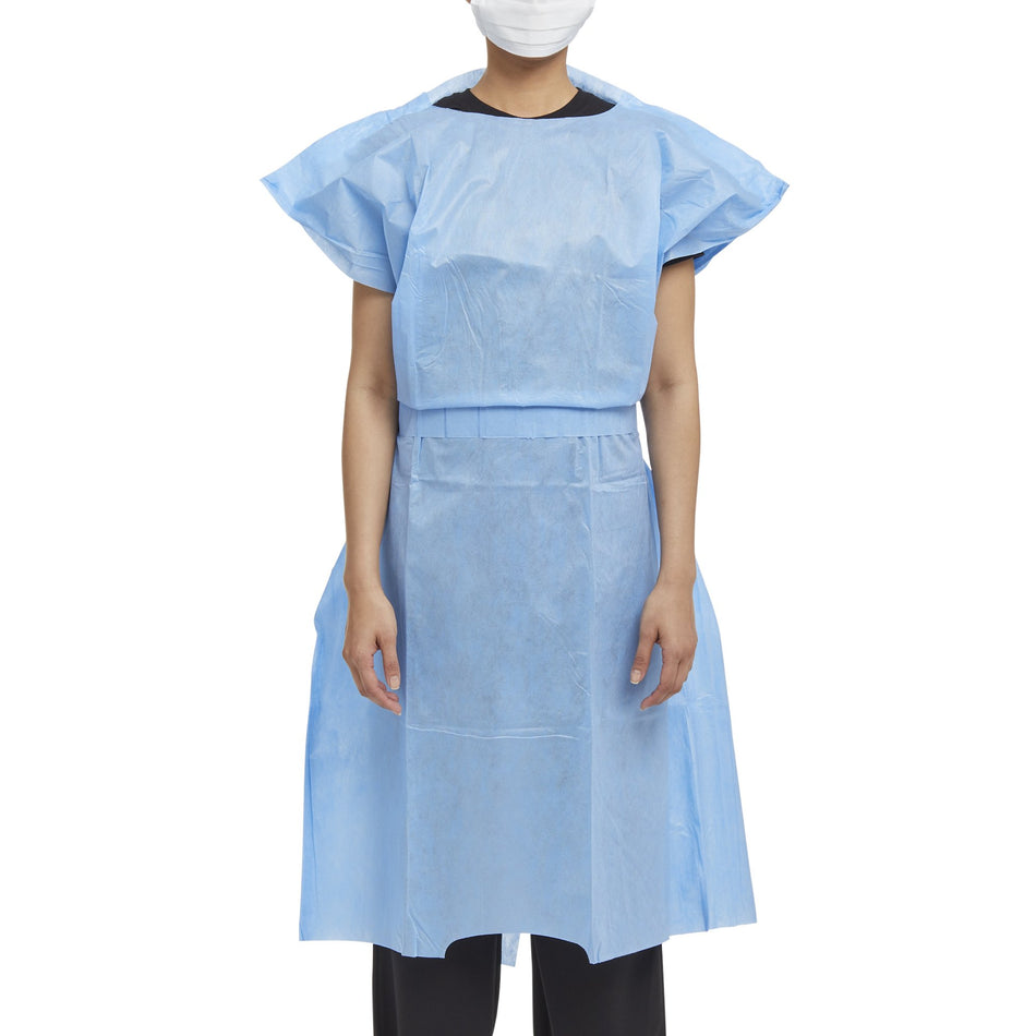 Halyard Patient Exam Gown - Apparel>Gowns>Patient Gowns - O&M Halyard Inc