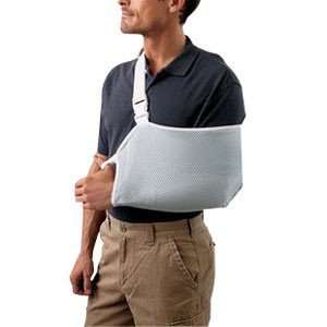 3M Ace Arm Sling, Adjustable, Breathable Mesh-Arm Sling with Padded Strap 3M Ace Buckle Closure / Adjustable Strap One Size Fits Most