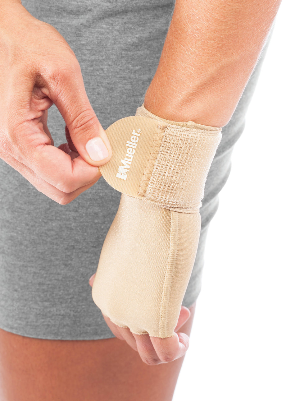 Compression Glove Mueller® Compression & Support Gloves Fingerless Large / X-Large Over-the-Wrist Length Ambidextrous - Gl...