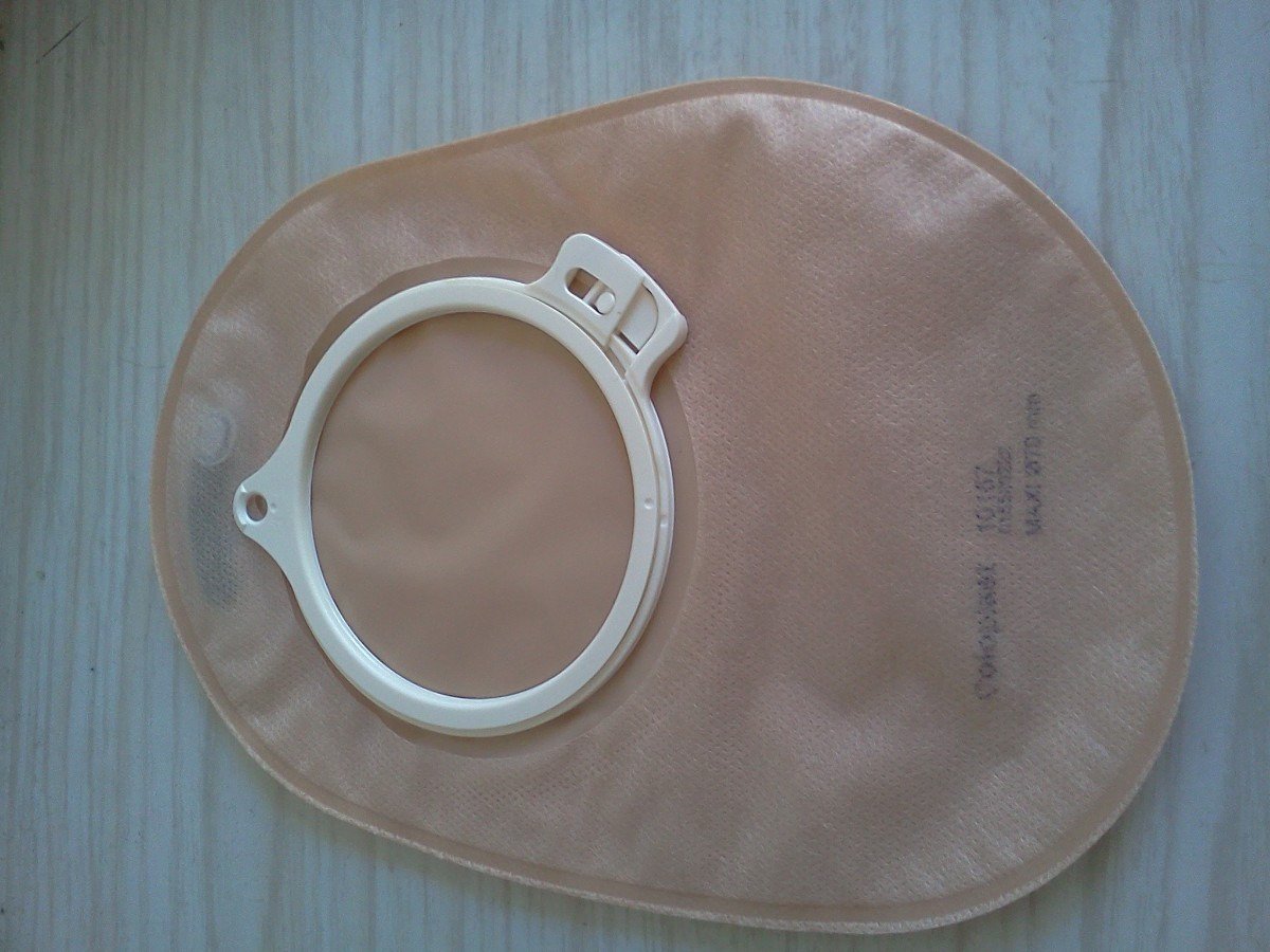 SenSura Click Two-Piece Closed End Opaque, 8 Inch Length,-"Ostomy Pouch SenSura Click Two-Piece System 8-1/2 Inch Length, Maxi Without Barrier Closed End"