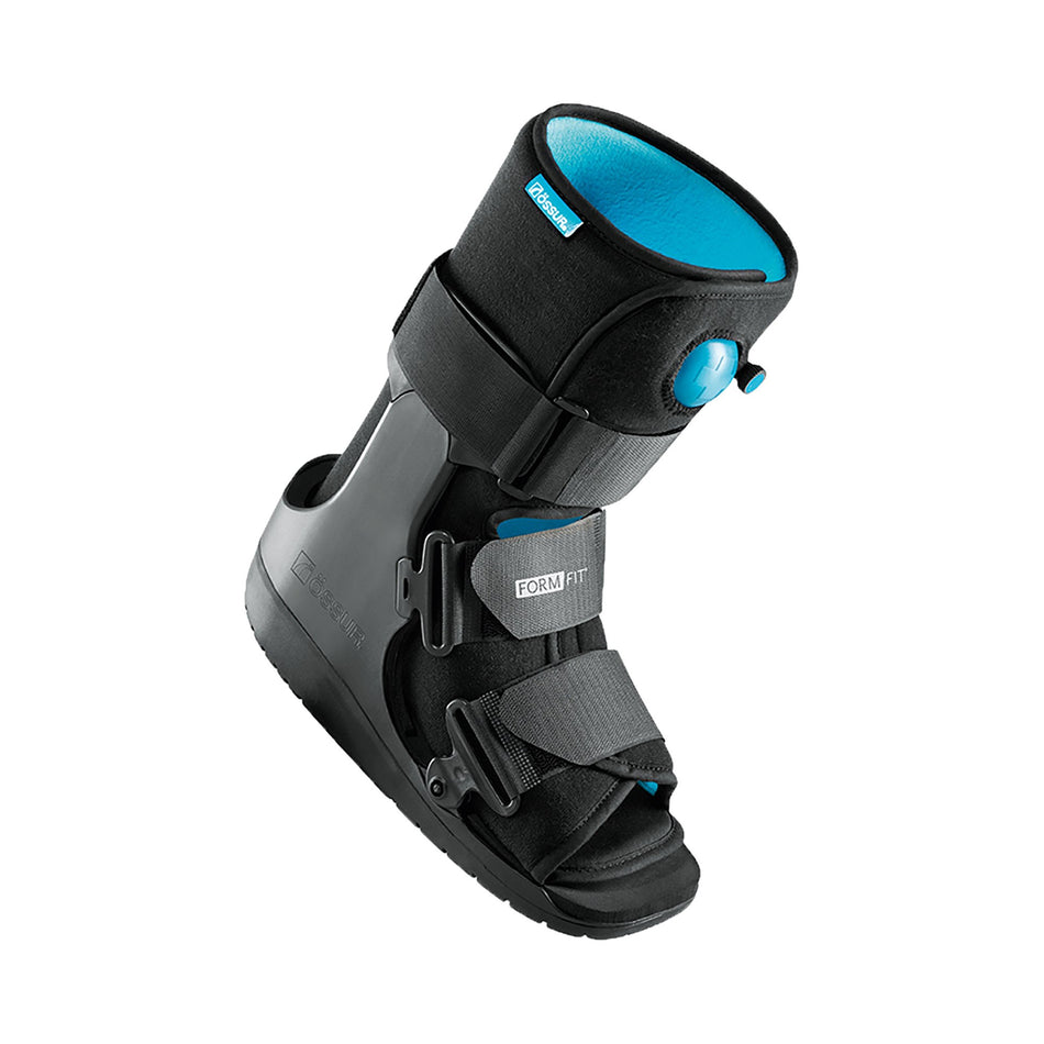 Ossur Formfit Low Top Air Walker Boot, Small-Air Walker Boot Formfit Walker Air Pneumatic Adult Small Short