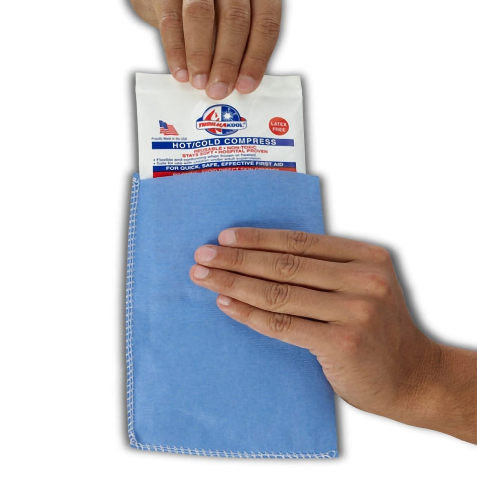 Hot / Cold Pack Cover Blue Easy Sleeves™ Disposable Covers 5 X 7 Inch