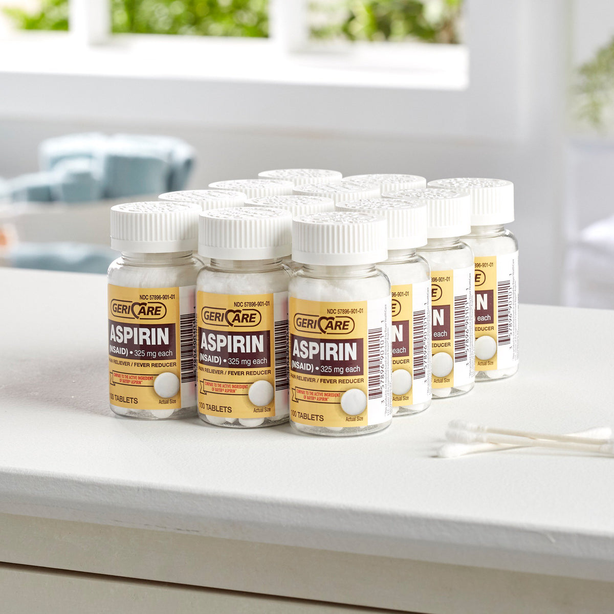 Pain Relief McKesson Brand 325 mg Strength Aspirin Tablet 100 per Bottle
